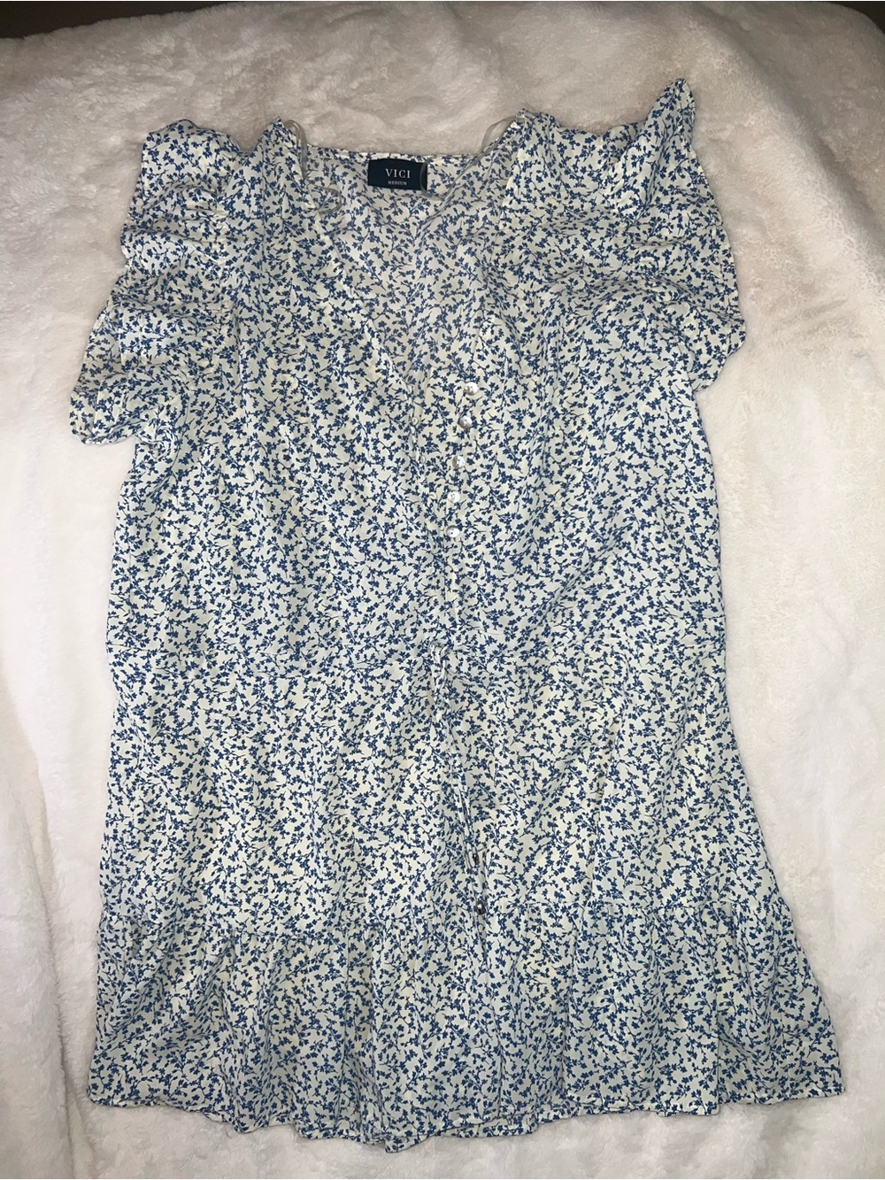 VICI Cream White Top with Blue Floral Print and Ruffle Sleeves